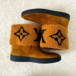 AUTHENTIC | LV Booties